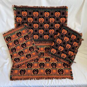 Set Of 4 Reversible Halloween Pumpkin Placemats With Fringe